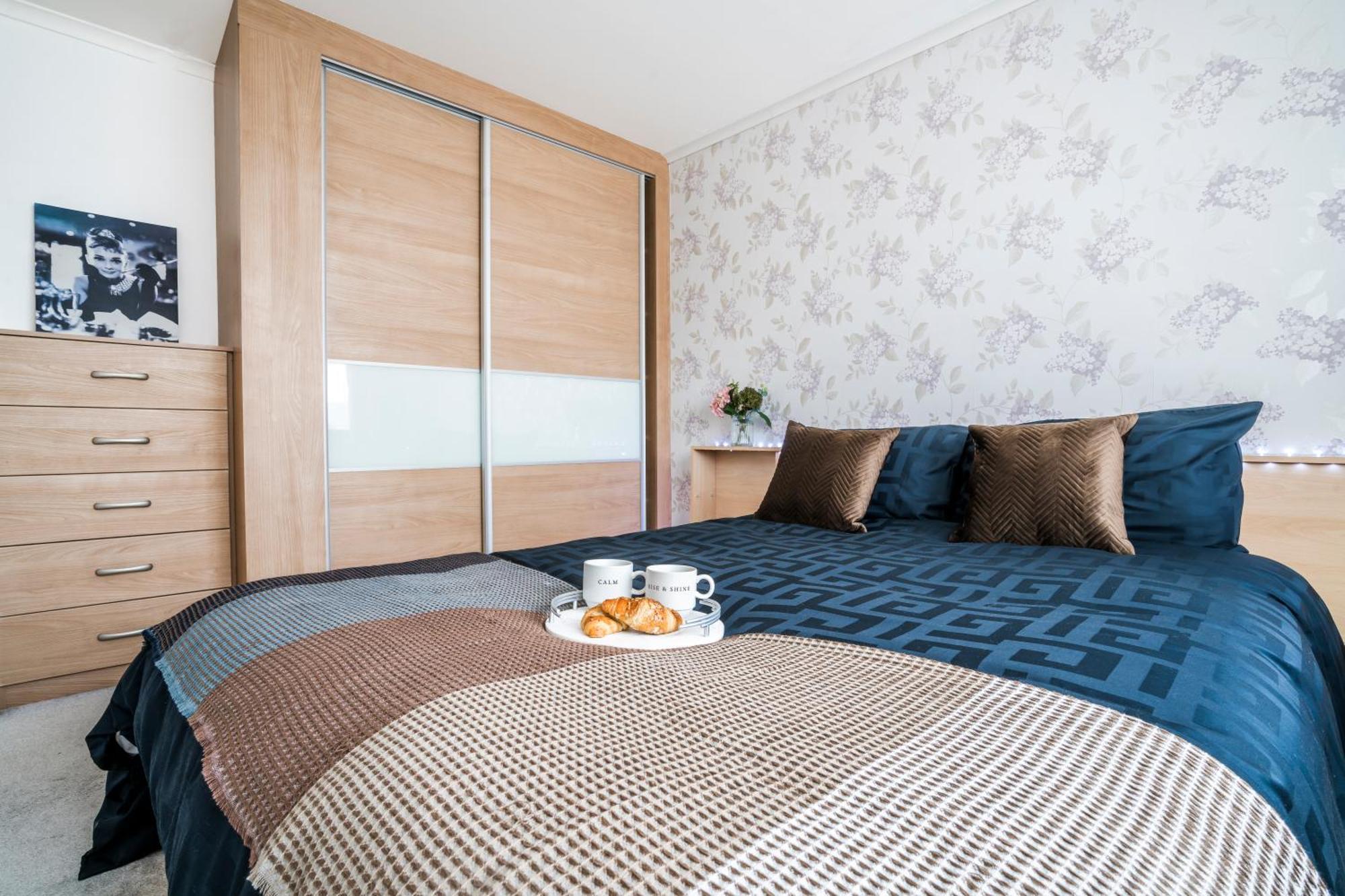 Leicester Oadby 4 Bed Home, 8 Guests, Park 5 Cars Екстер'єр фото